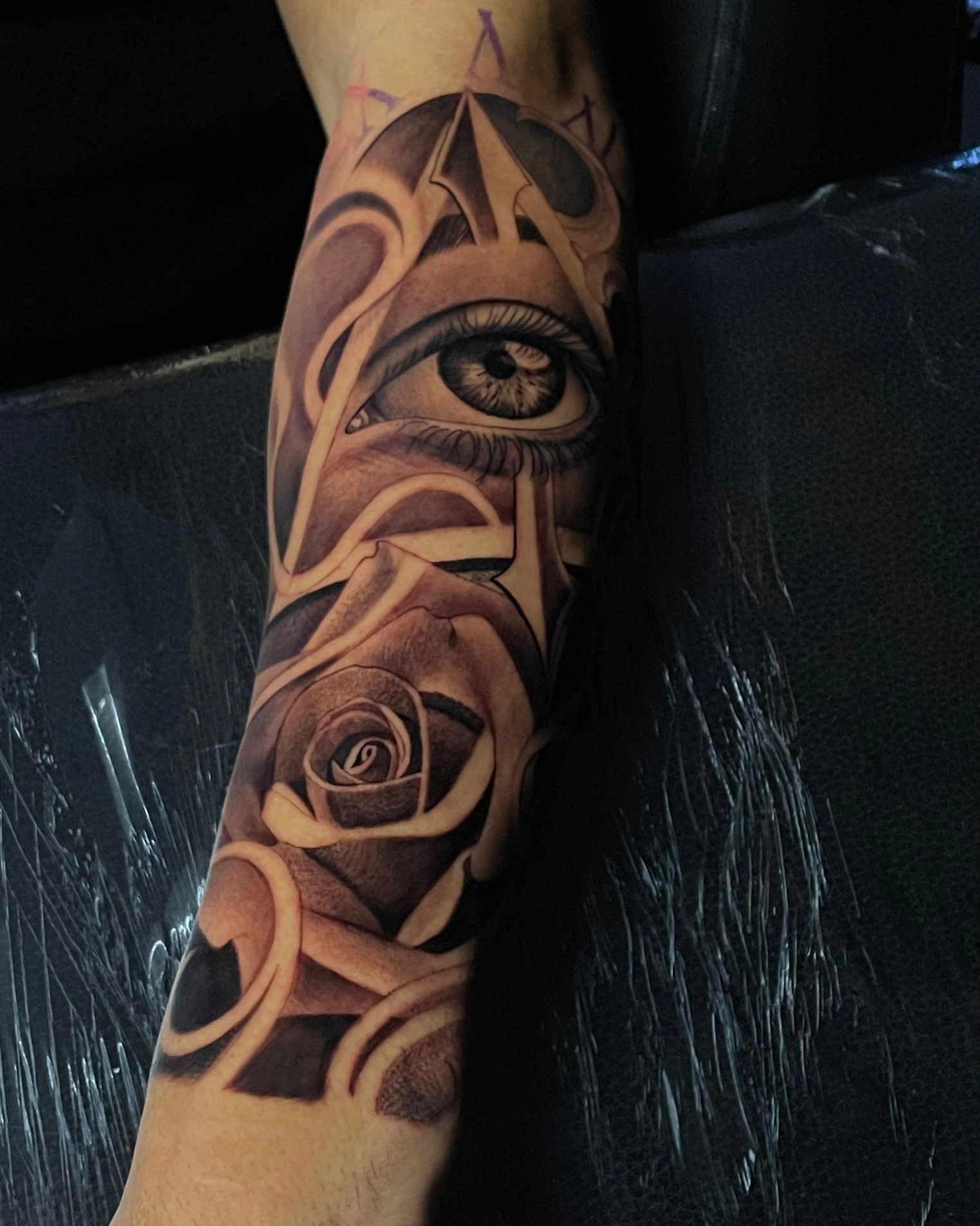 Olho e rosas